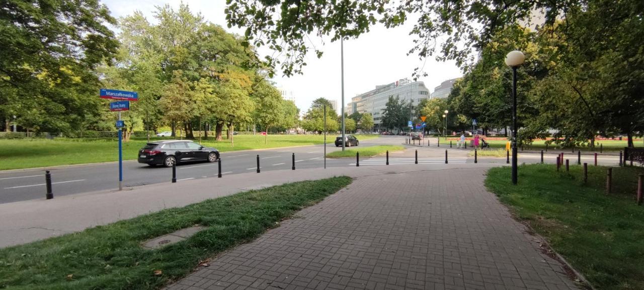 Labo Zelazna Brama Warszawa